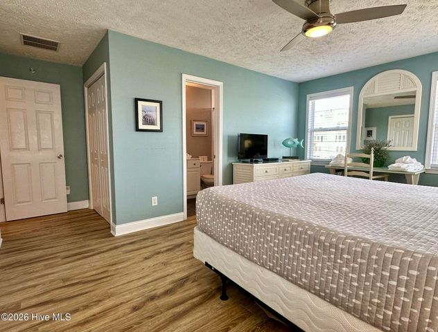300 Carolina Beach Avenue S 102, Carolina Beach, NC 28428