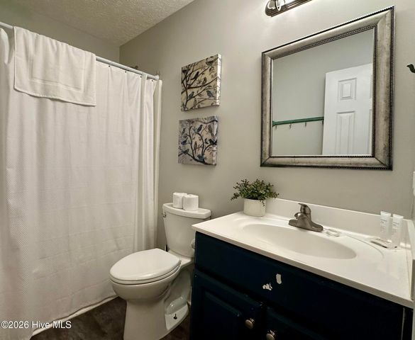 300 Carolina Beach Avenue S 102, Carolina Beach, NC 28428
