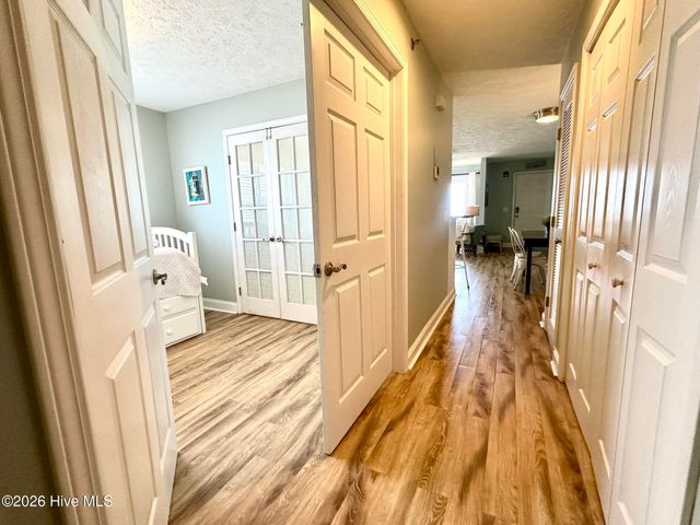 300 Carolina Beach Avenue S 102, Carolina Beach, NC 28428