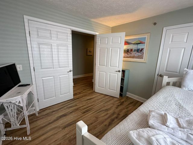 300 Carolina Beach Avenue S 102, Carolina Beach, NC 28428