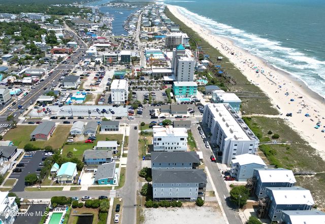 300 Carolina Beach Avenue S 102, Carolina Beach, NC 28428