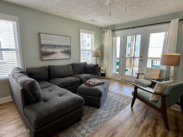 300 Carolina Beach Avenue S 102, Carolina Beach, NC 28428