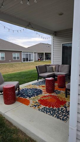 747 Abby Drive, 68 B, Plain City, OH 43064