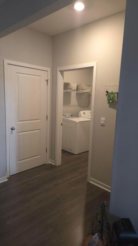 747 Abby Drive, 68 B, Plain City, OH 43064