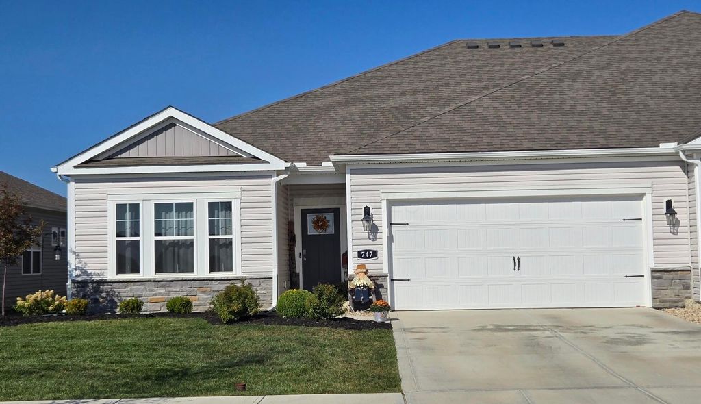 747 Abby Drive, 68 B, Plain City, OH 43064