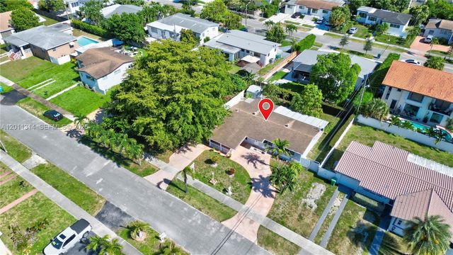 7855 SW 22nd St, Miami, FL 33155