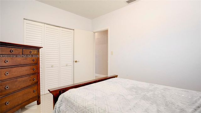 7855 SW 22nd St, Miami, FL 33155