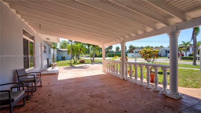 7855 SW 22nd St, Miami, FL 33155