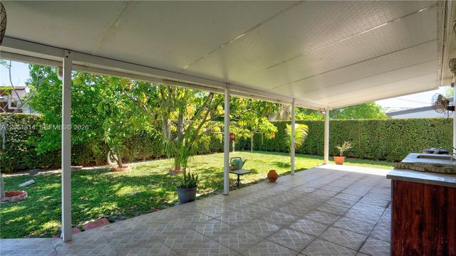 7855 SW 22nd St, Miami, FL 33155