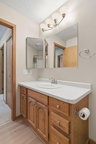 618 Oak Park Lane, Hopkins, MN 55343