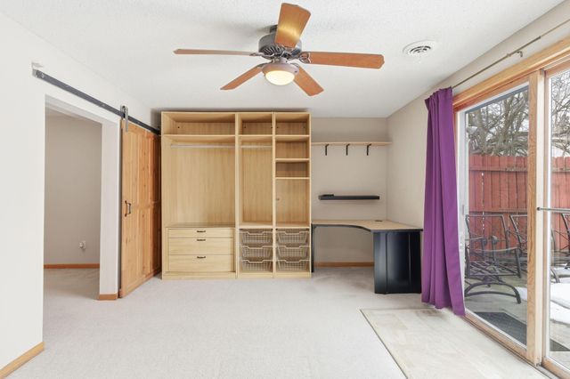 618 Oak Park Lane, Hopkins, MN 55343