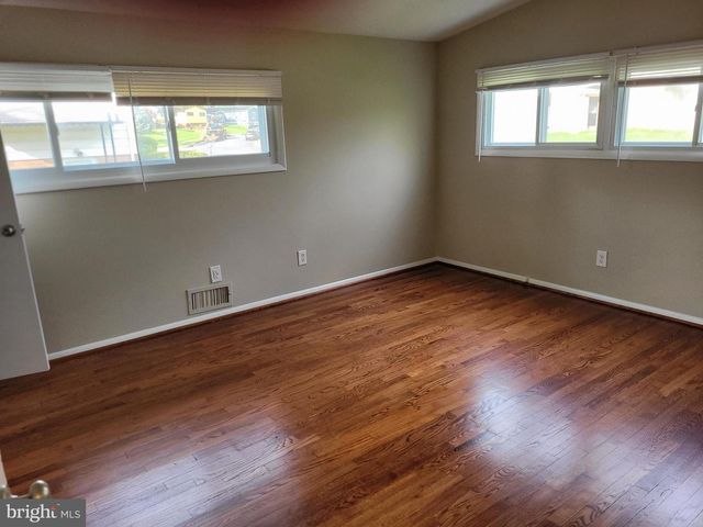 6805 PIMLICO DR, Baltimore, MD 21209