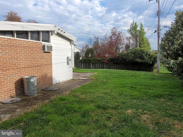 6805 PIMLICO DR, Baltimore, MD 21209