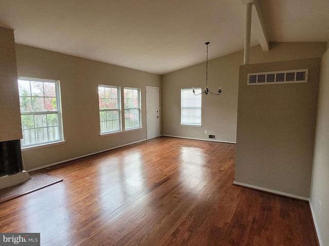 6805 PIMLICO DR, Baltimore, MD 21209