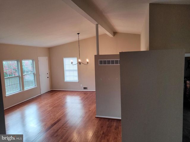 6805 PIMLICO DR, Baltimore, MD 21209