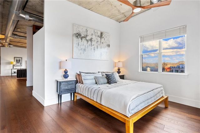 206 11th NE Street 604, Atlanta, GA 30309