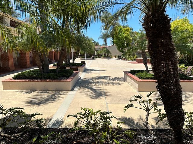2186 Via Mariposa E E A, Laguna Woods, CA 92637