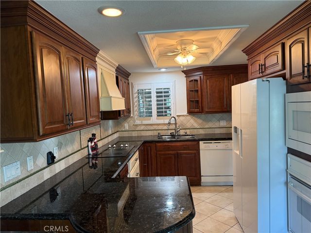2186 Via Mariposa E E A, Laguna Woods, CA 92637