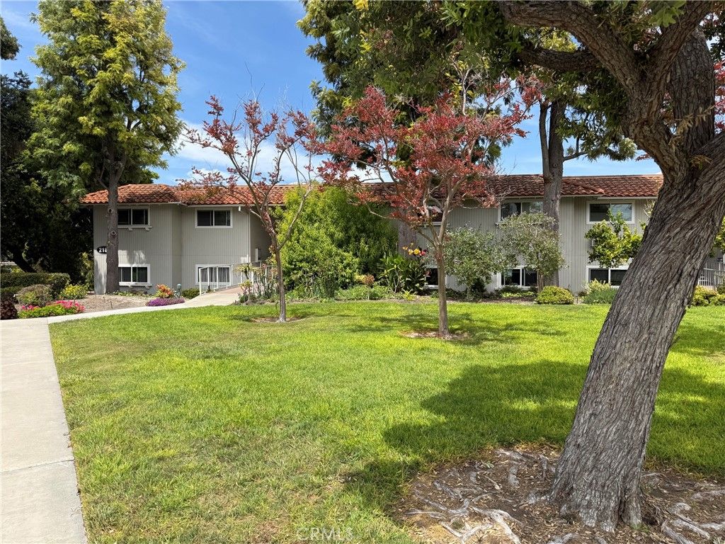 2186 Via Mariposa E E A, Laguna Woods, CA 92637