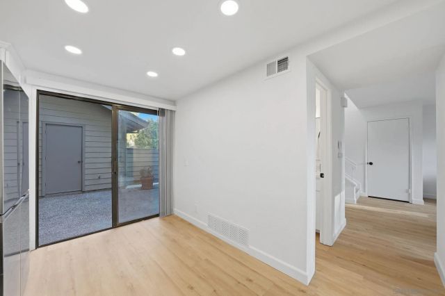 10450 Ridgewater Ln, San Diego, CA 92131