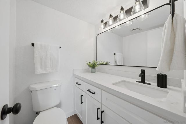 10450 Ridgewater Ln, San Diego, CA 92131