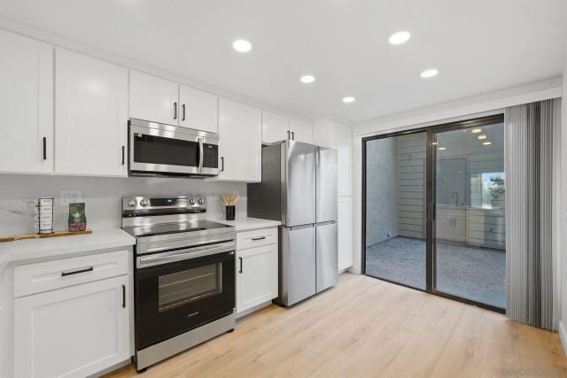 10450 Ridgewater Ln, San Diego, CA 92131