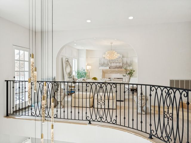 4 Kingsgate Court, Dallas, TX 75225