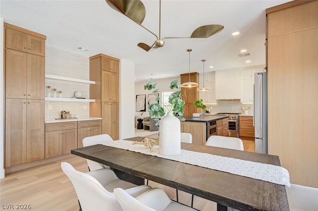 10600 Olivebranch Avenue, Las Vegas, NV 89144