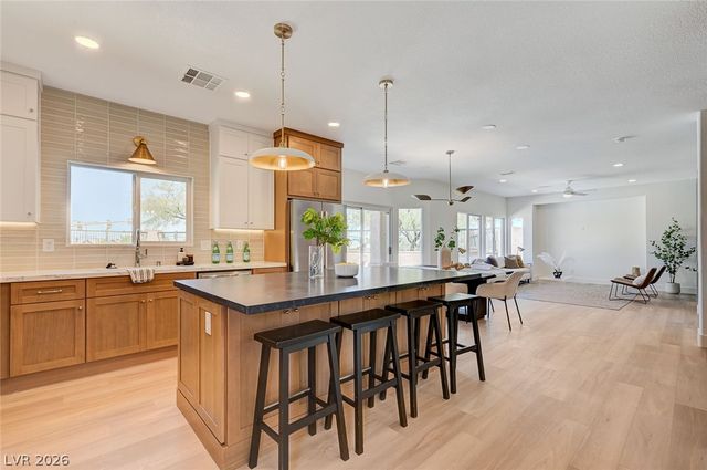 10600 Olivebranch Avenue, Las Vegas, NV 89144