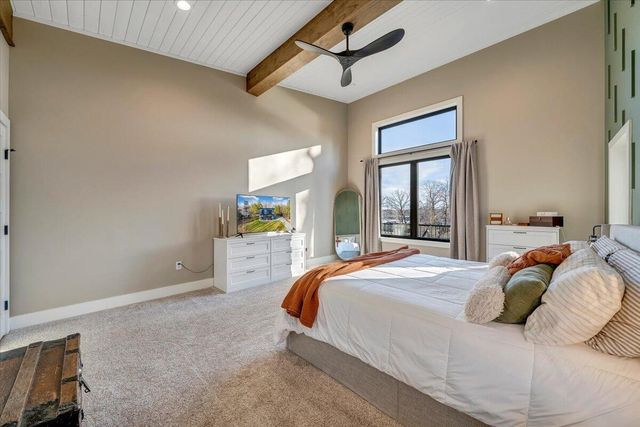 5 Reserve RD, Moneta, VA 24121