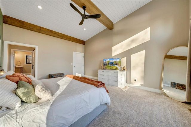 5 Reserve RD, Moneta, VA 24121