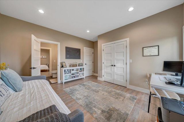 5 Reserve RD, Moneta, VA 24121