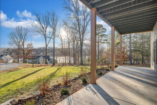 5 Reserve RD, Moneta, VA 24121