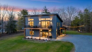 5 Reserve RD, Moneta, VA 24121