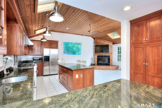 10 Woodcock Lane, Westport, CT 06880