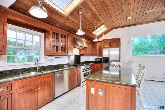10 Woodcock Lane, Westport, CT 06880