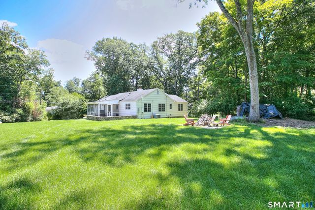 10 Woodcock Lane, Westport, CT 06880