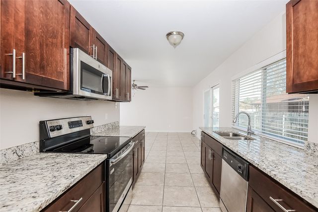 7235 Long Canyon Trail, Dallas, TX 75249