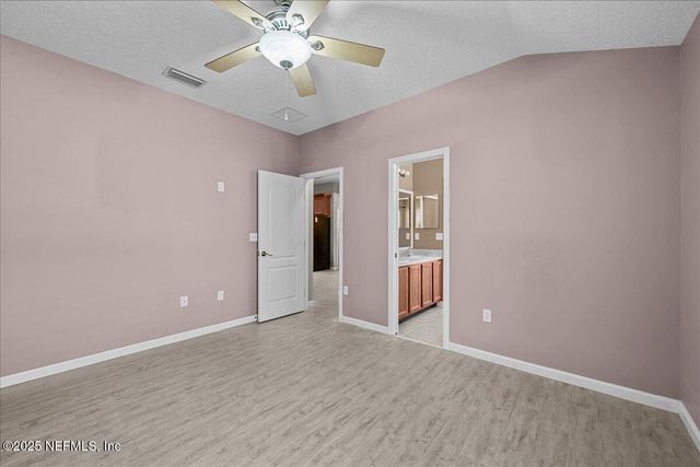 536 SUMMER BREEZE Drive N, Jacksonville, FL 32218