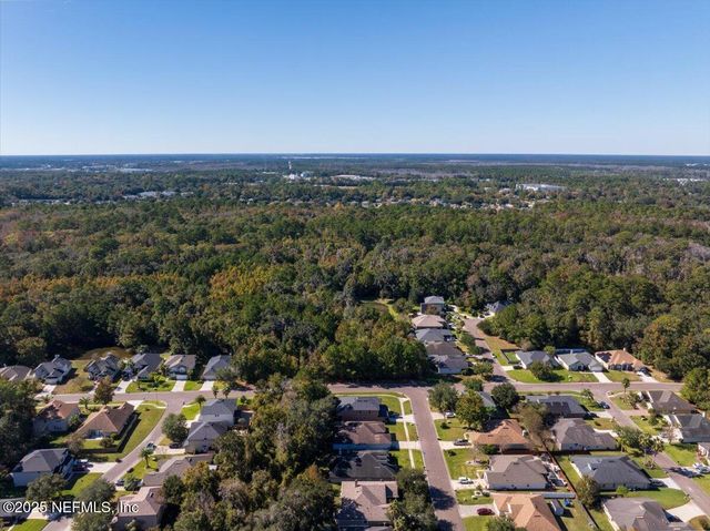 536 SUMMER BREEZE Drive N, Jacksonville, FL 32218