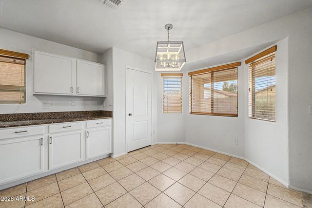 4162 E ARAGONITE Lane, San Tan Valley, AZ 85143