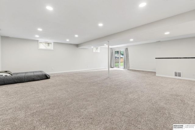 13201 S 28th Street, Bellevue, NE 68123