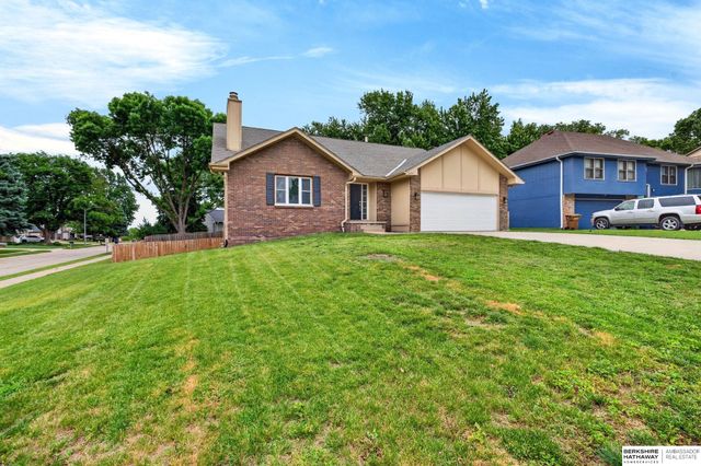 13201 S 28th Street, Bellevue, NE 68123