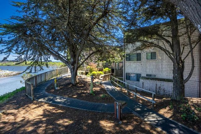 2661 Beach Road P-75, Watsonville, CA 95076