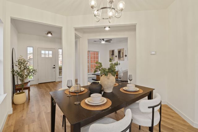 611 Joy Lane, Mansfield, TX 76063