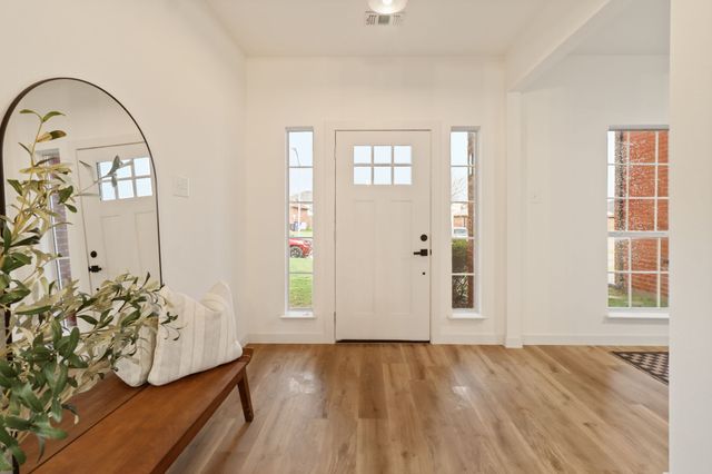 611 Joy Lane, Mansfield, TX 76063