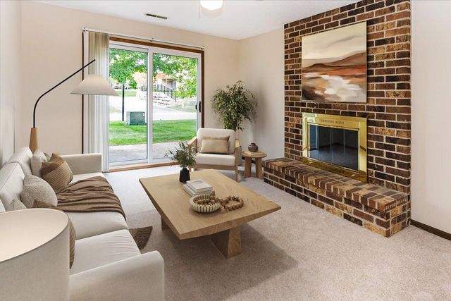 10350 Balsam Lane, Eden Prairie, MN 55347