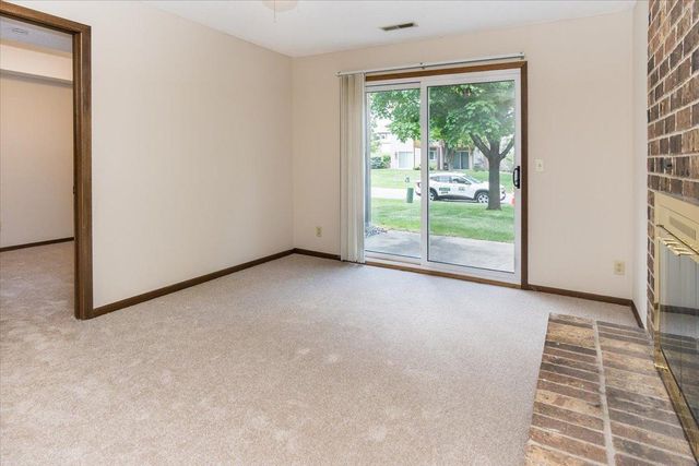 10350 Balsam Lane, Eden Prairie, MN 55347