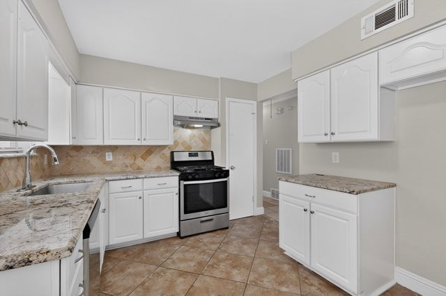 917 Miranda Drive, Mesquite, TX 75149
