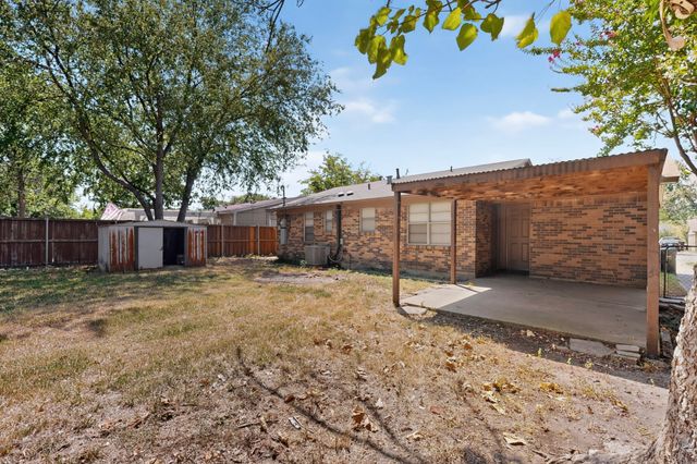 917 Miranda Drive, Mesquite, TX 75149